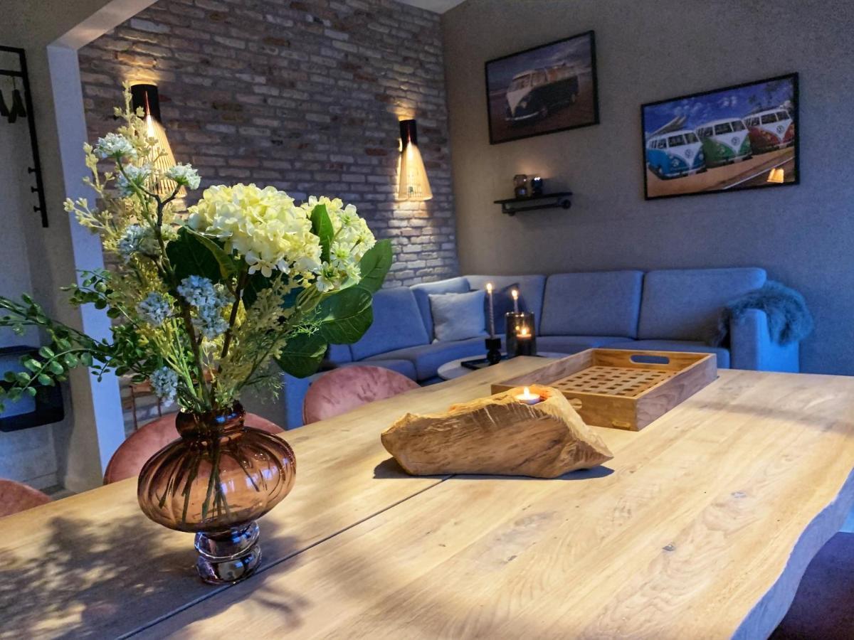 Broncks Apartment 1 - Modern 2-Bedroom In The Heart Of Торсхавн Экстерьер фото