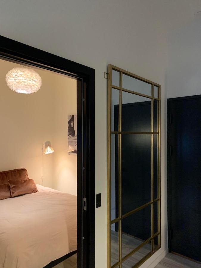 Broncks Apartment 1 - Modern 2-Bedroom In The Heart Of Торсхавн Экстерьер фото