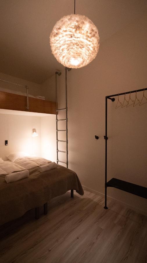 Broncks Apartment 1 - Modern 2-Bedroom In The Heart Of Торсхавн Экстерьер фото